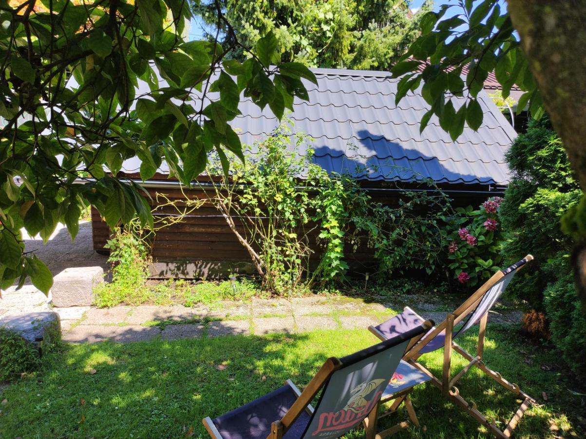 Tiny Wooden House Aretha Franklin *